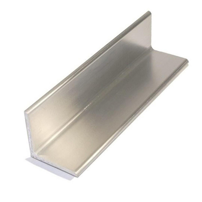 Ein guter Preis. 304 / 316 Warmwalzen der Winkel-Edelstahl-dekoratives Profil-660mm Online