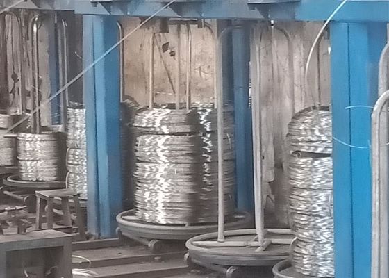 Ein guter Preis. Hitze, die warm gewalztem 5mm Edelstahl-Drahtring widersteht Online