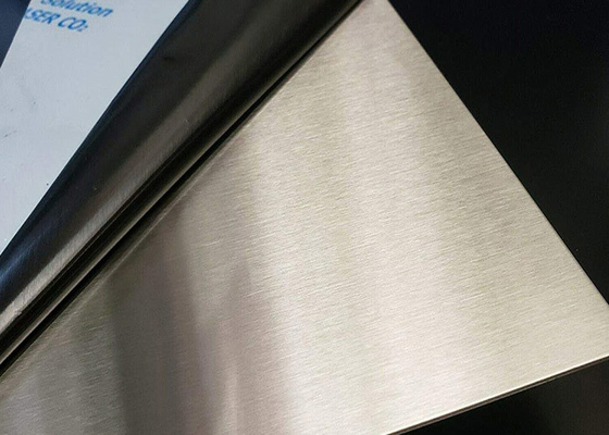 Ein guter Preis. Ende 8K fertigte kaltgewalztes Edelstahlblech der Stärke-0.3mm des Grad-430 besonders an Online