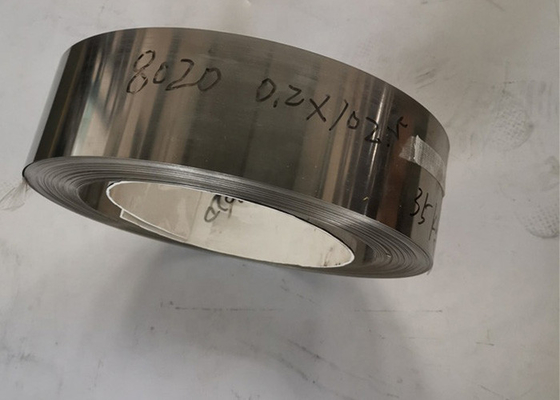 Ein guter Preis. Edelstahl-Streifen X20CrMo13KG 0.3mm für die Rohr-Herstellung Online